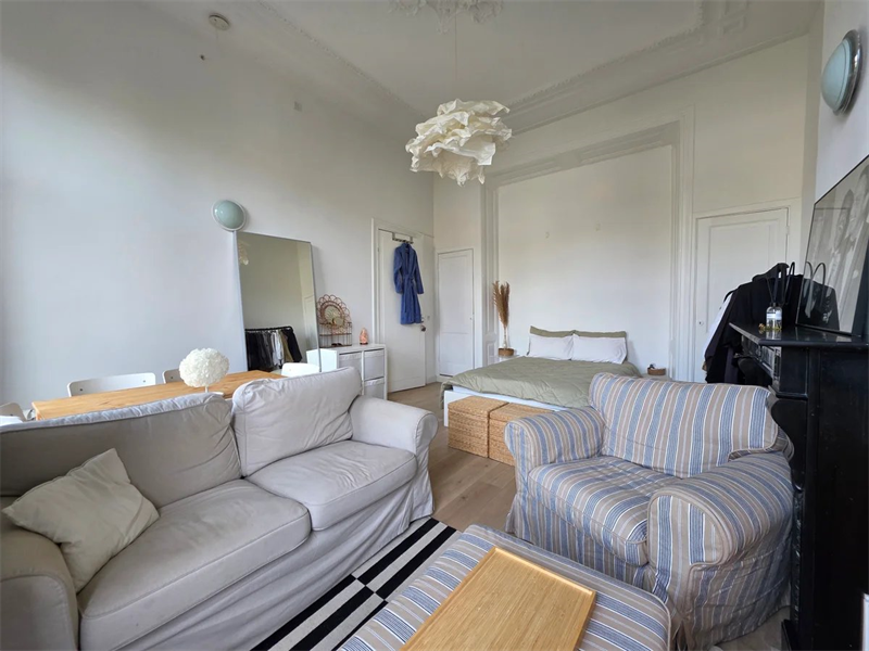 room in Breda