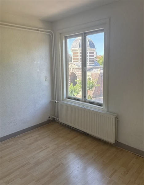 room in Leiden
