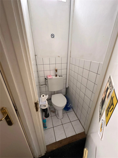room in Rotterdam