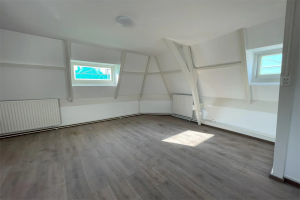 room in Leiden