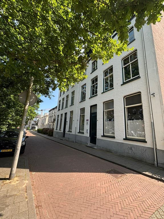 room in Arnhem